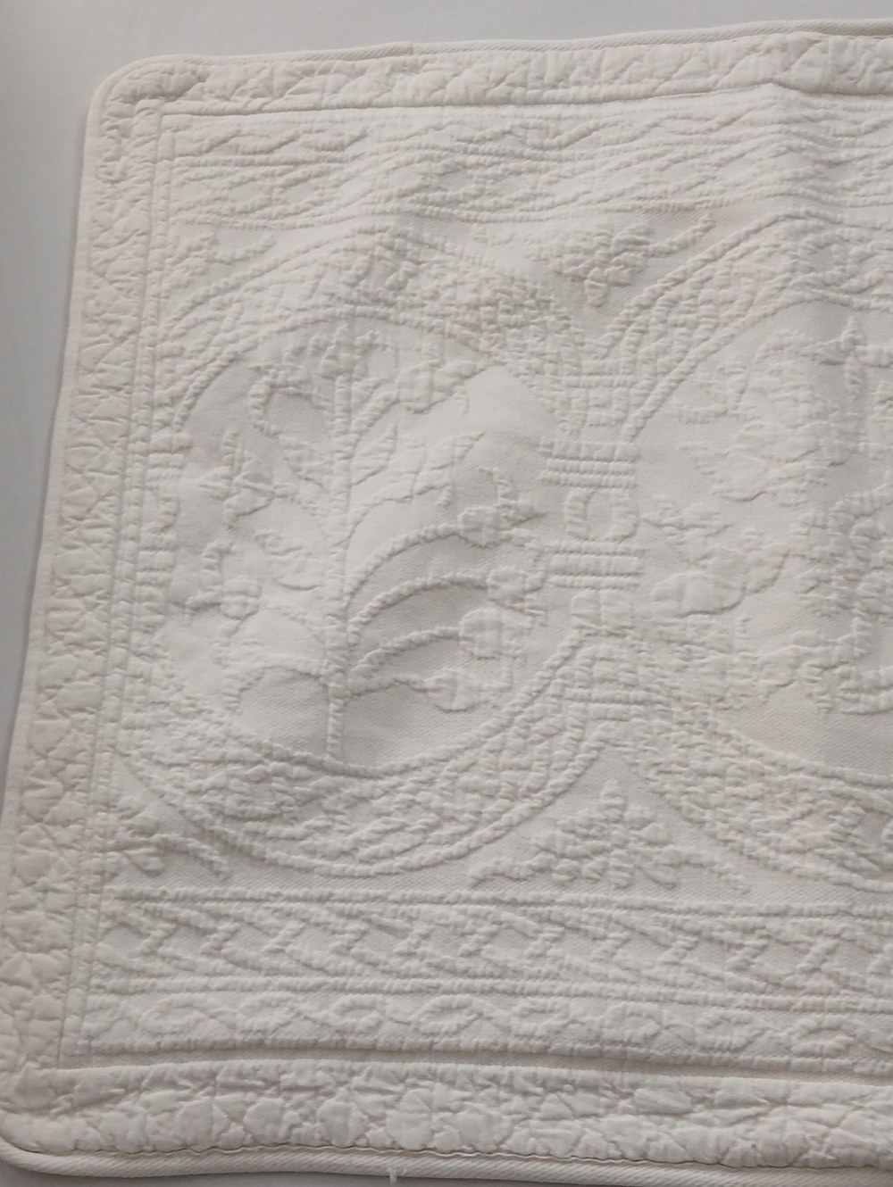 Williamsburg Sham Set - Picture 8 of 16